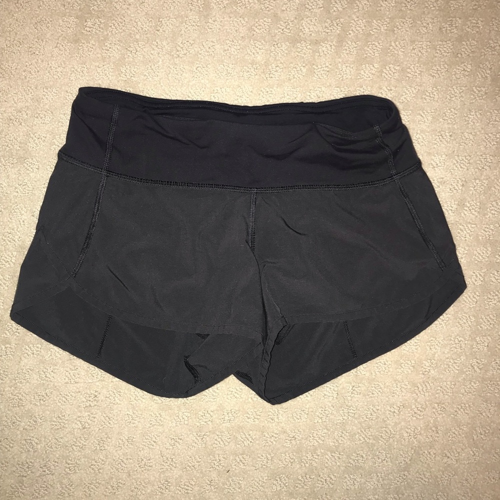 Black Lululemon shorts